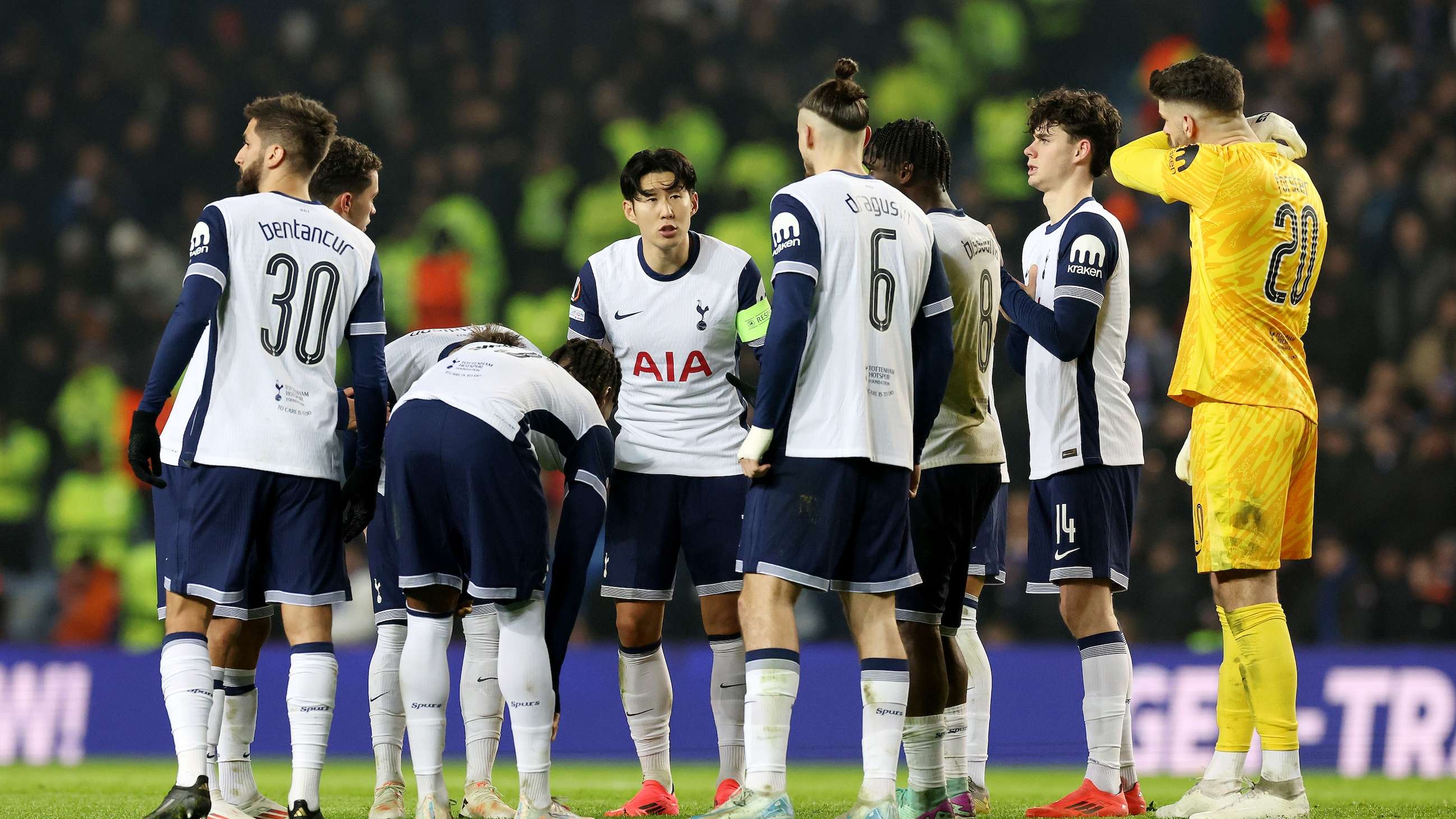 了众多球迷 了众多球迷